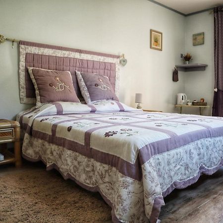 Le Jardin Des Selves Bed and Breakfast Draguignan Exteriör bild
