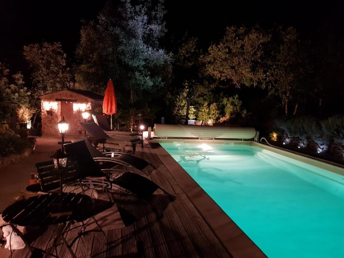 Le Jardin Des Selves Bed and Breakfast Draguignan Exteriör bild